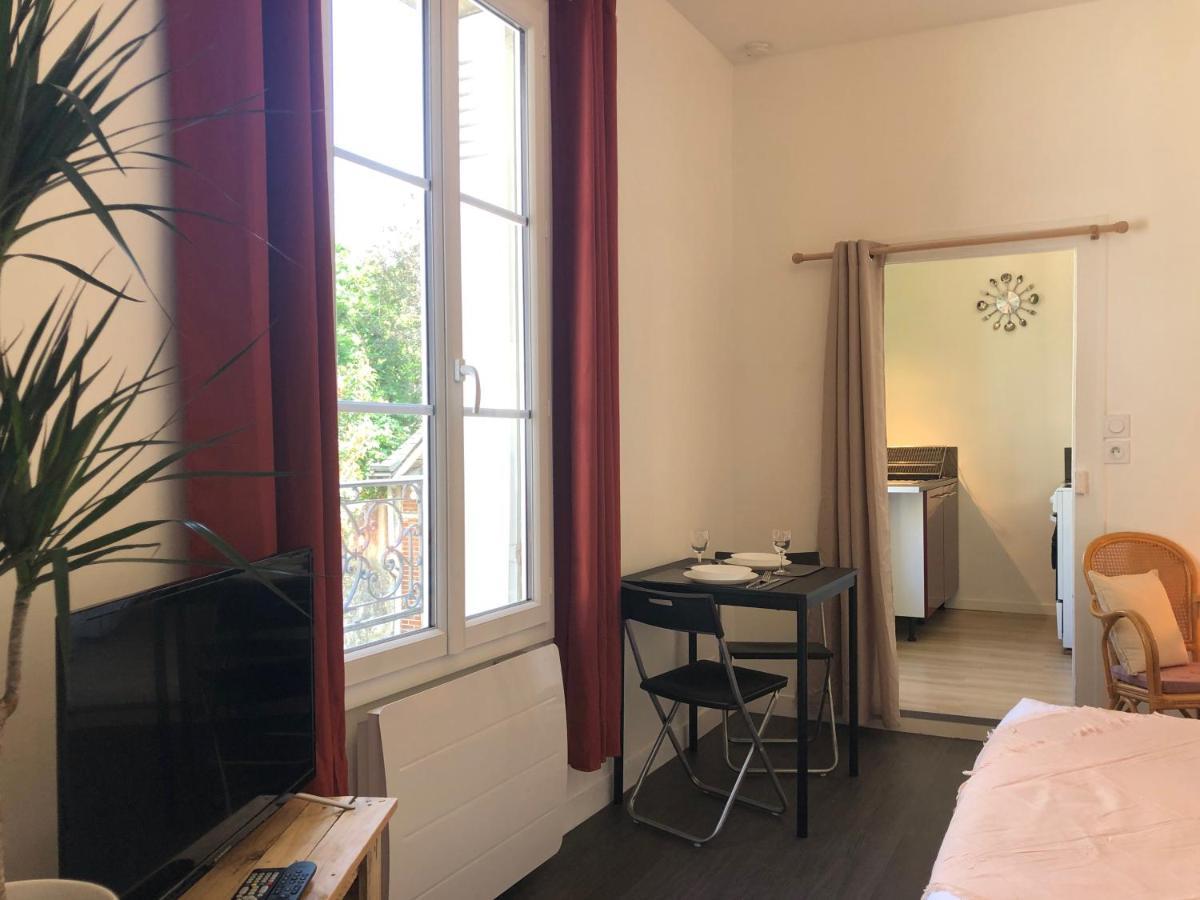 Studio Paisible Avec Jardin - Tours Centre Luaran gambar